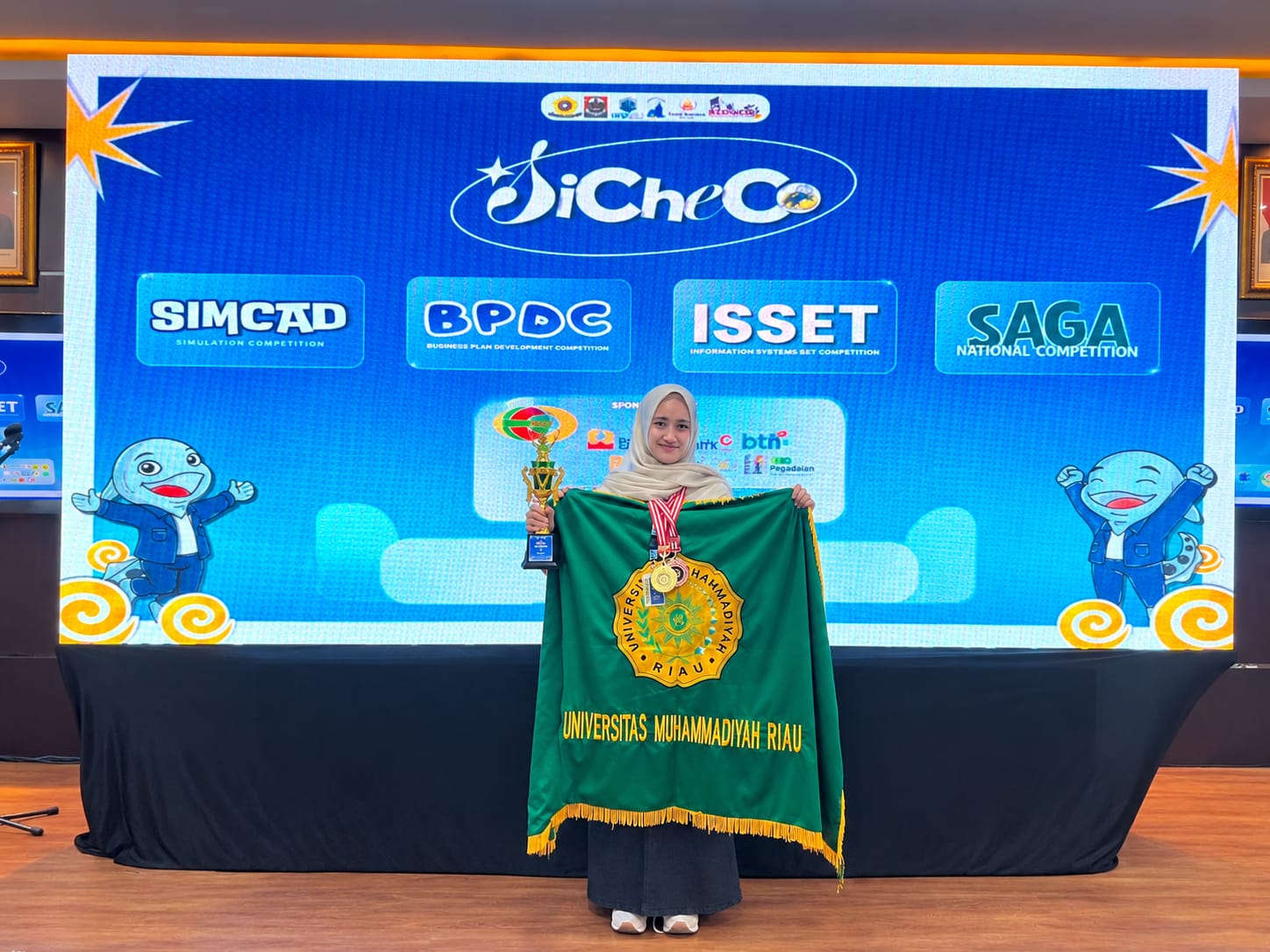 Lewat Inovasi AURA Pod, Mahasiswa Akuntansi UMRI Juara 1 BPDC SiCheCo 2026